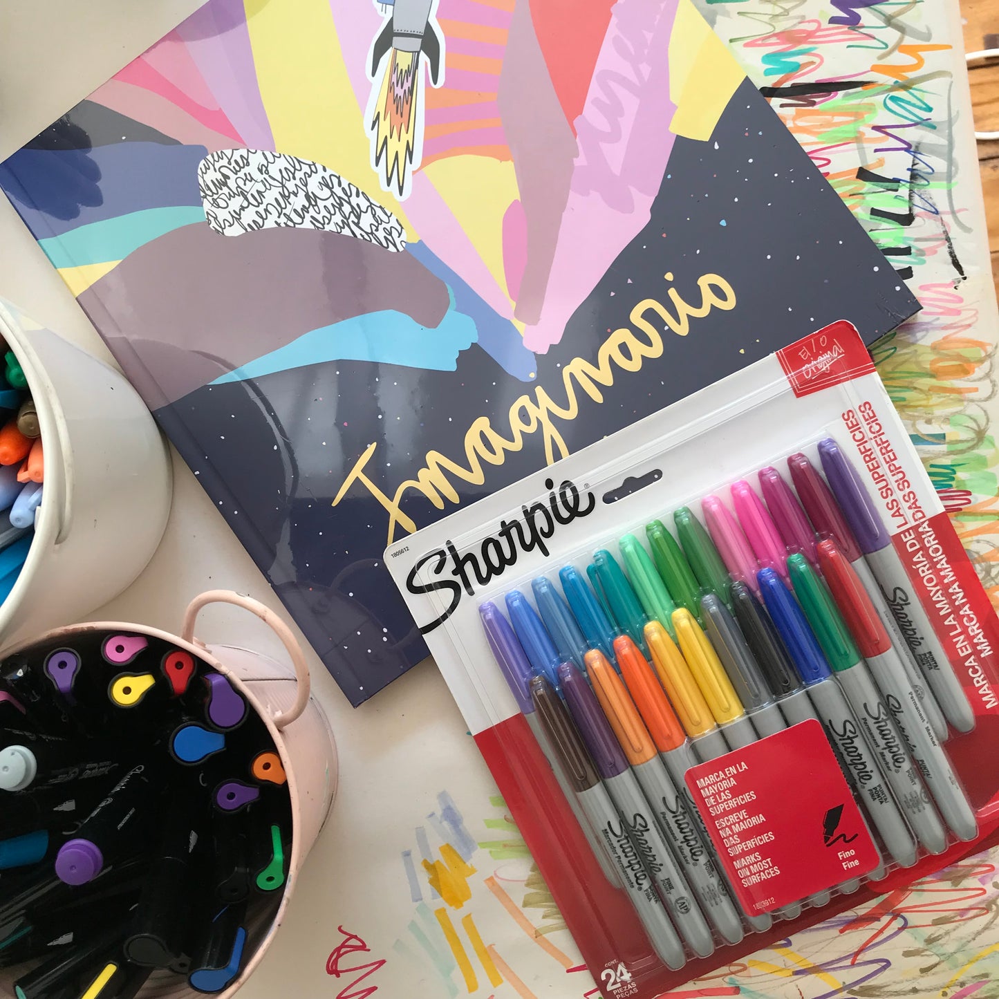 Imaginario + Sharpie punta fina